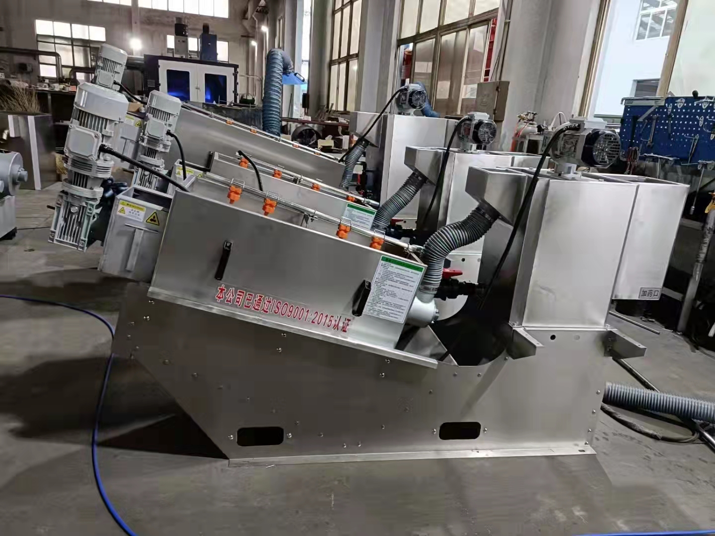 柳州xx廠疊螺機